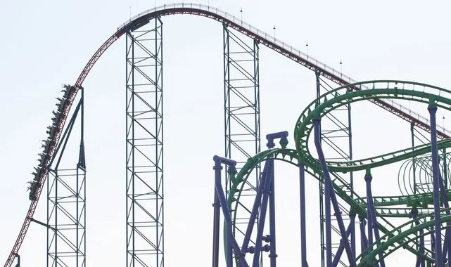Six Flags