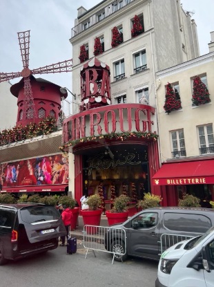 Moulin Rouge Mağazası