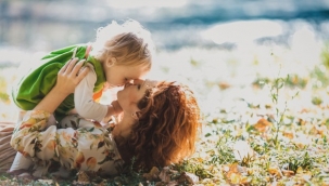 En Popüler Klasik Kız Bebek İsimleri