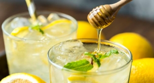 Rüyada Bal Görmek Ne Anlama Gelir