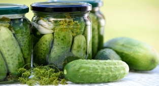 Rüyada Turşu Görmek Ne Anlama Gelir