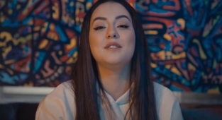 Ceren Cennet - Sana İçtim Şarkı Sözü