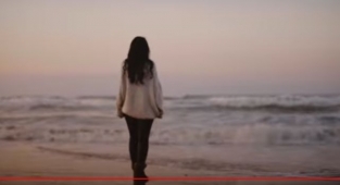 Elif Çapraz - Kendi Kendine Şarkı Sözü