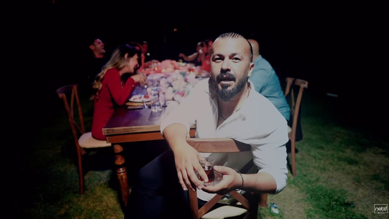 Mustafa Mert - Vah Vah Şarkı Sözü