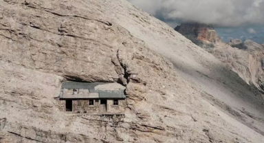 Dolomit Dağları'ndaki Kulübe : Dünyanın En Yalnız Evi