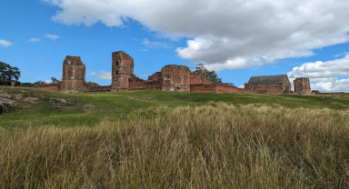 Bradgate Parkı: Doğa ve Tarihin Buluşması
