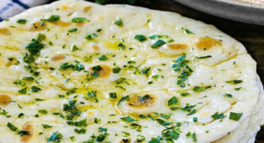 Butter Garlic Naan: Hindistan'ın Nefis Yemekleri