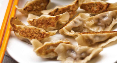 Guotie: Çin'in Popüler Kızarmış Mantısı