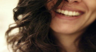 Biraz Da Biz Gülmeyelim Mi?