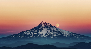 Hood Dağı Oregon'un Muhteşem Zirvesi