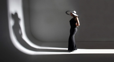 Kadınlar Kıyafetlerini Sevdiklerinde Asla Üşümezler