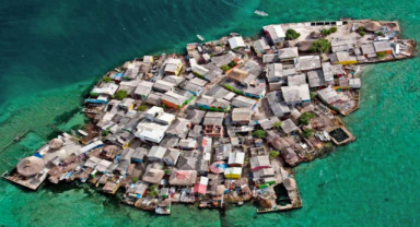 Santa Cruz del Islote Dünyanın En Yoğun Adası