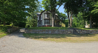 Historic Village: Tarihe Yolculuk